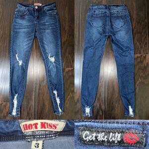 Hot Kiss Jeans Women’s 3 Booty Lift Stretch Distressed Dark Wash